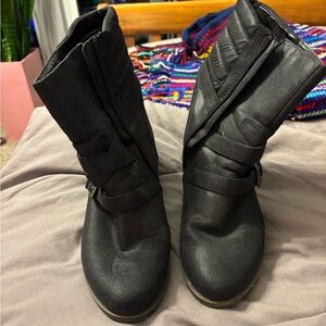 Women’s American living boots